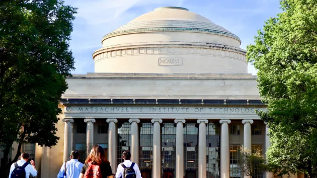 MIT students walking towards the famous dome, Massachusetts Institute of Technology in Boston,