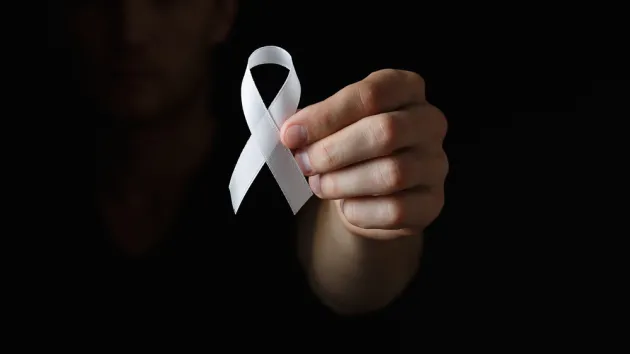 White ribbon day