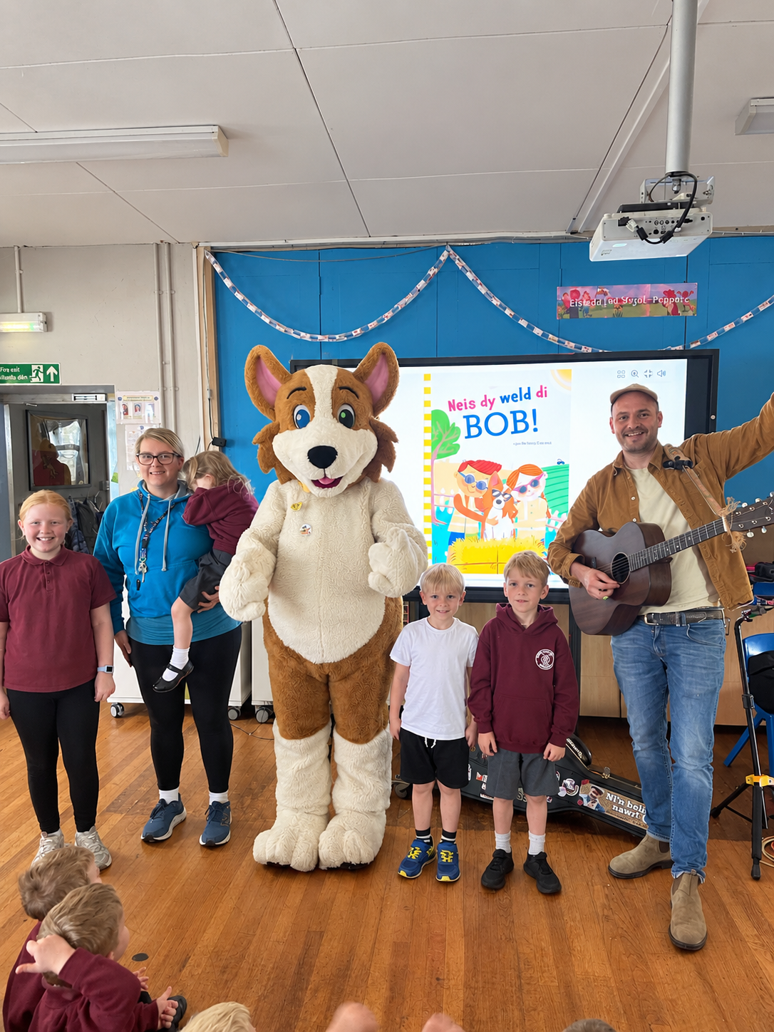 Picture of Bob and Welsh Whisperer in Penparc School
