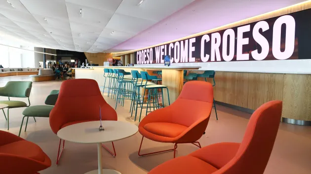 business lounge - Welcome / Croeso in large letters on the wall 