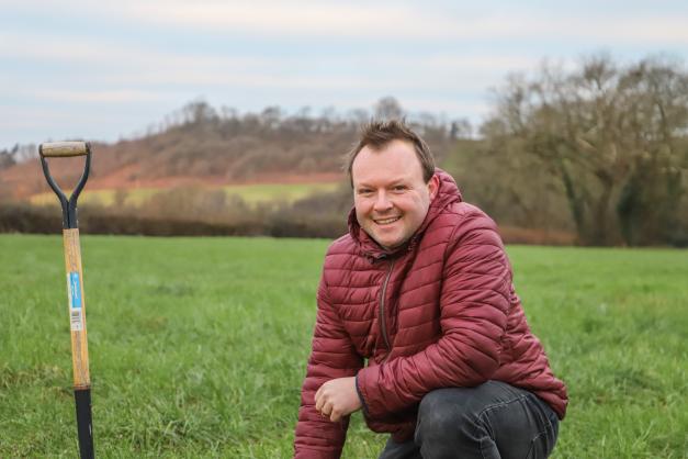 treialu ar Fferm Bremenda Isaf