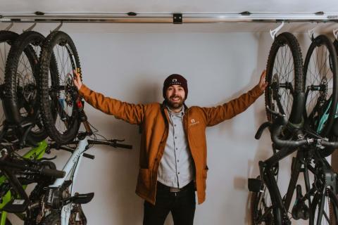 Elliot Tanner and bikes