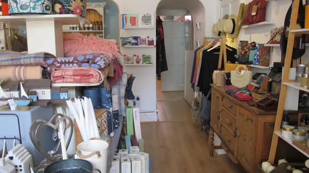 Shop 