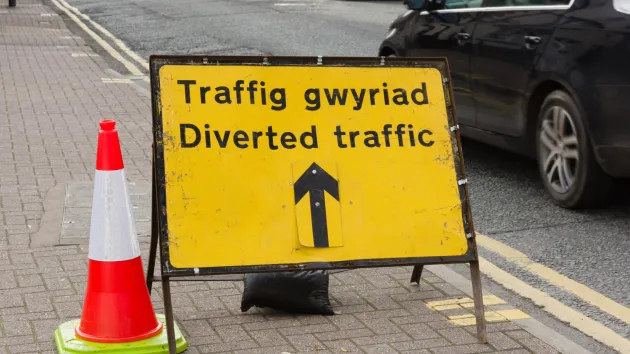 Traffig Gwyriad 