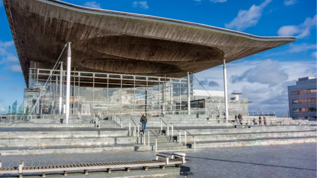 Senedd Cardiff 