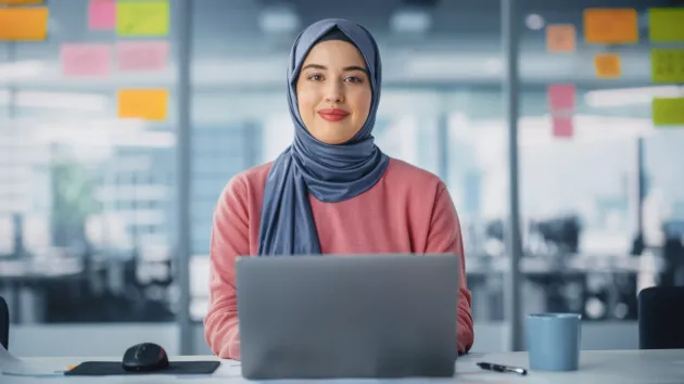 Female engineer wearing a Hijab 