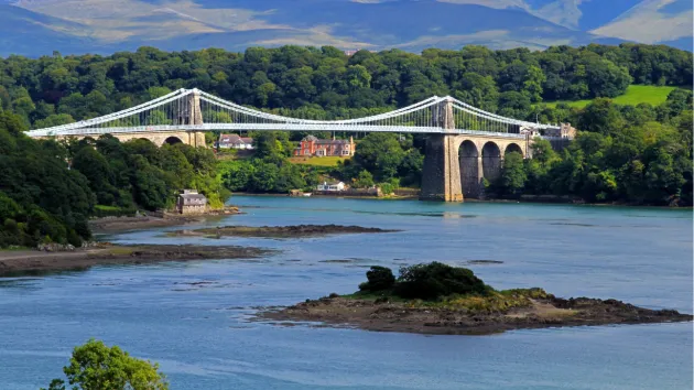 Menai Bridge 