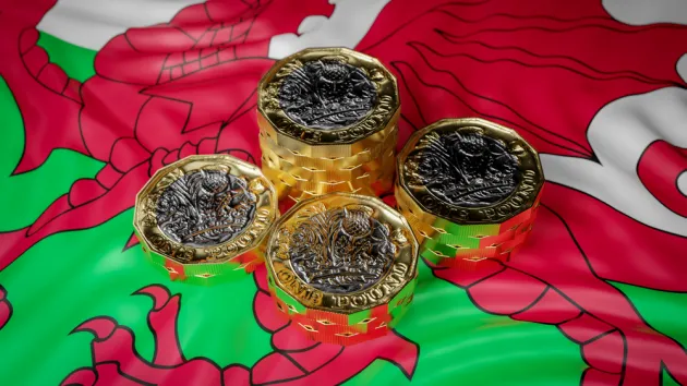 Welsh flag and pound coins 