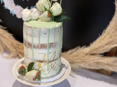 A cake made by The Tasteful Cake Company.