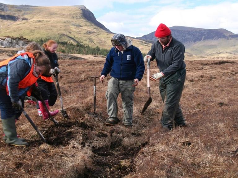 Snowdonia NPA restoring peatland 