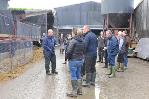 Neil Blackburn addressing farmers in an open event at Nantgoch